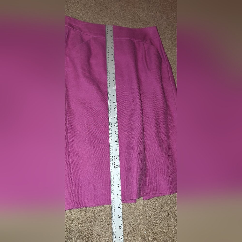 J. Crew Vibrant Pink Pencil Skirt/ Size 0 - Picture 7 of 9